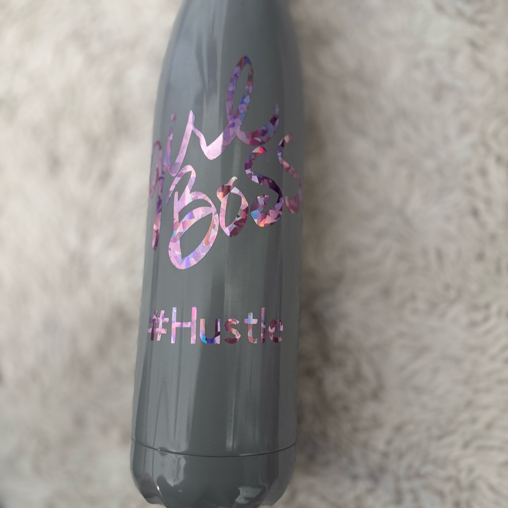 'Girl Boss' design 25oz water bottle grey pink stainless steel
